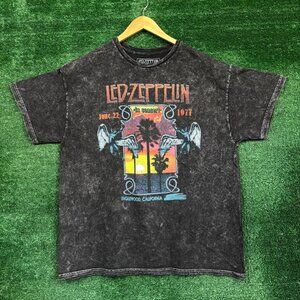 Led Zeppelin In Concert Sunset T-shirt size large